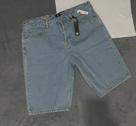 Jean short size 38