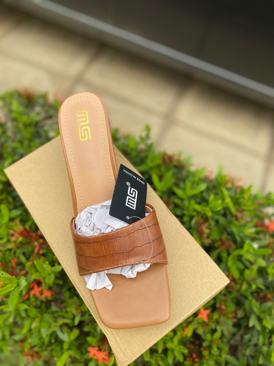 Sleek ladies high heel easy wear sandals