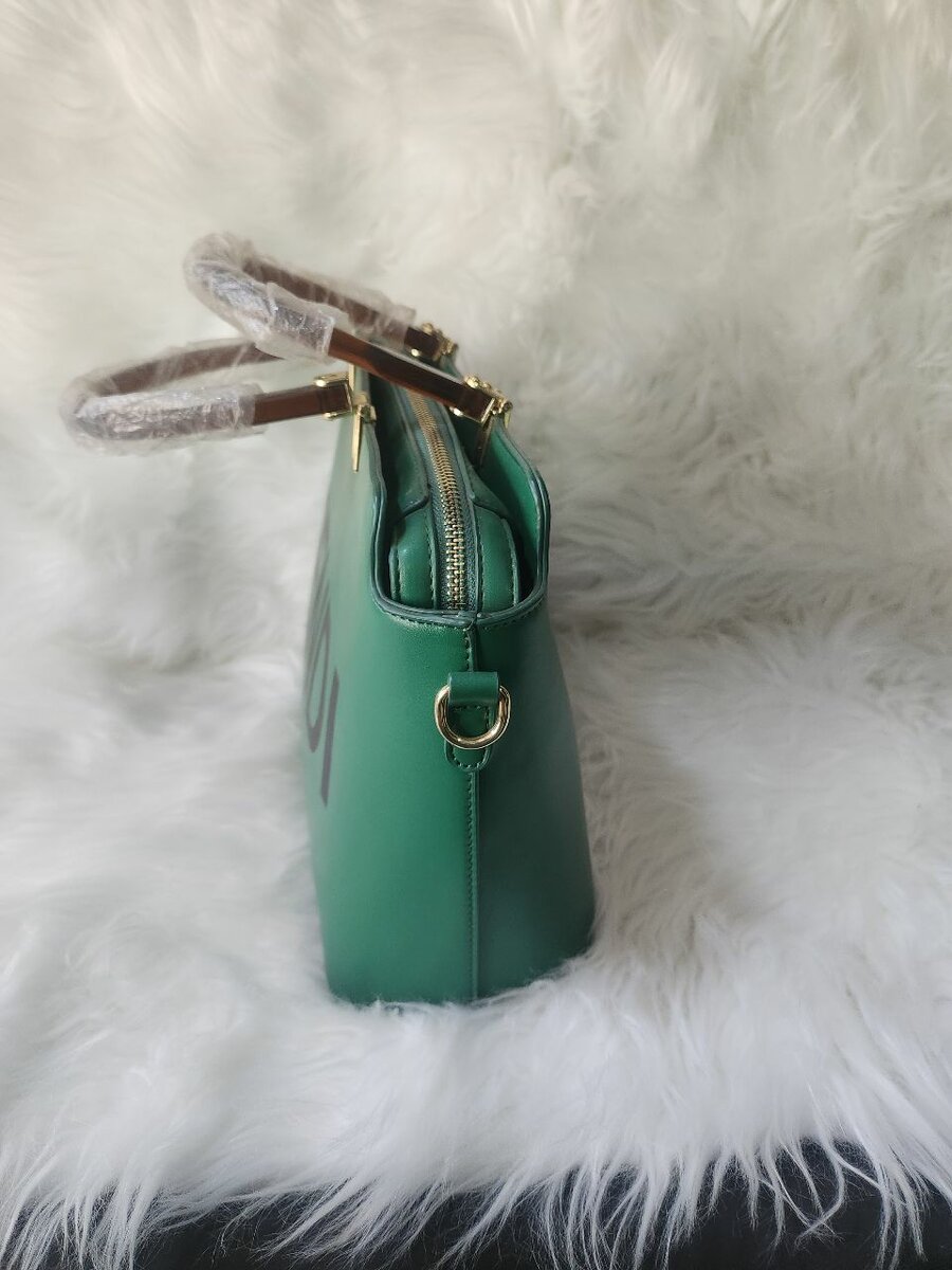 Green ladies handbag