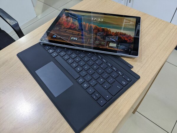 Microsoft Surface Pro 5
