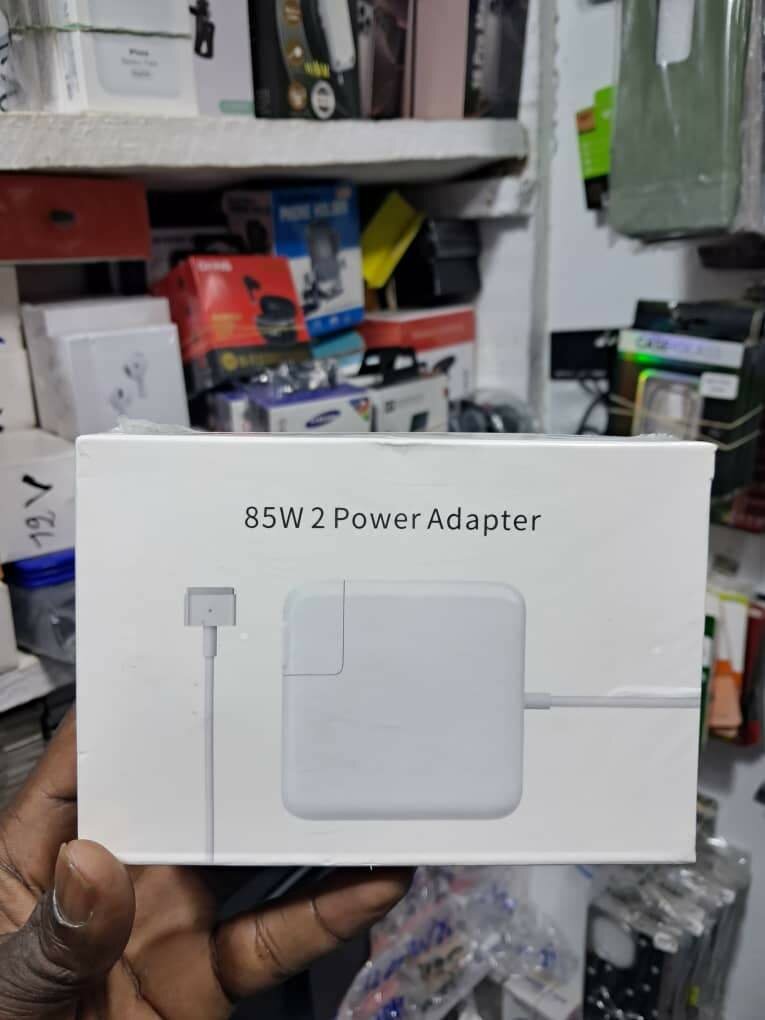 Chargeur d'ordinateur