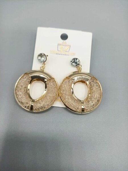 Female Elegant Gold Metal stud Hoop Earrings for Wom