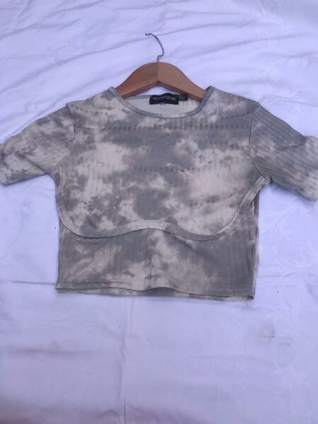 T-shirt crop top mode