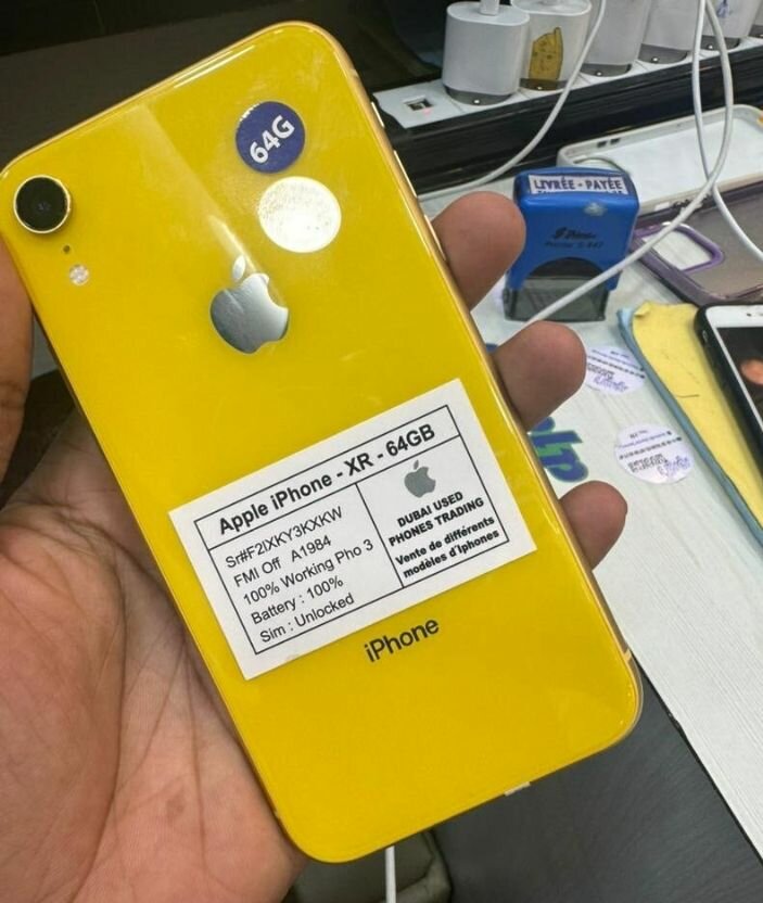Apple iPhone XR Jaune 64Go