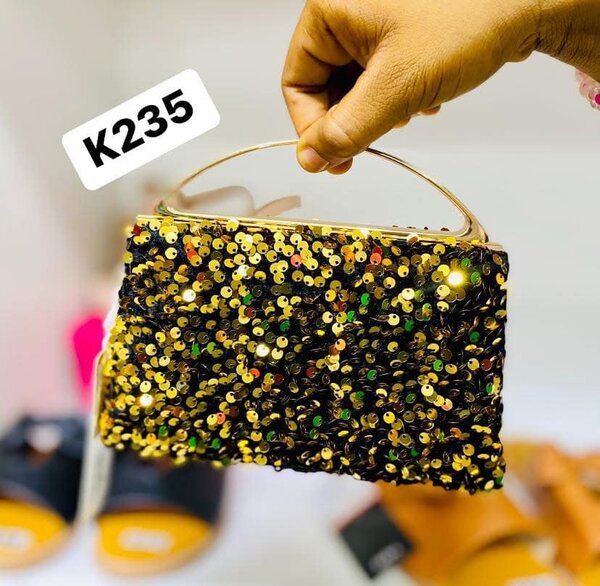 Ladies dinner handbags 