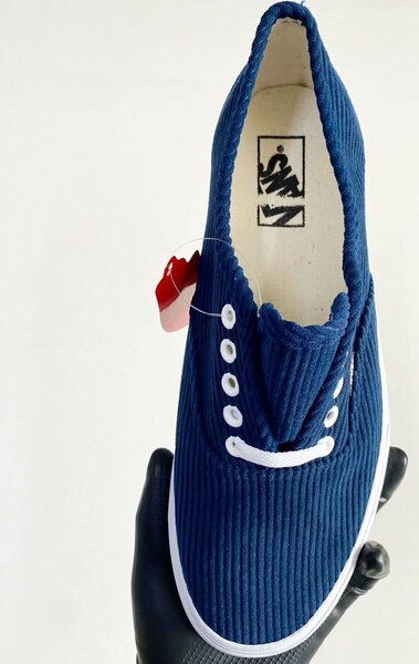Vans velour