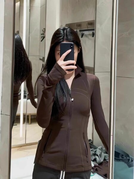 Veste sportive marron femme