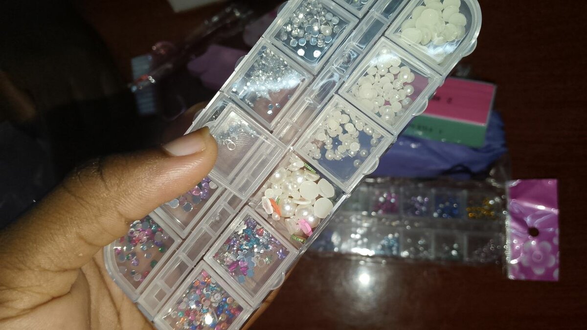 Kit de décoration ongles strass