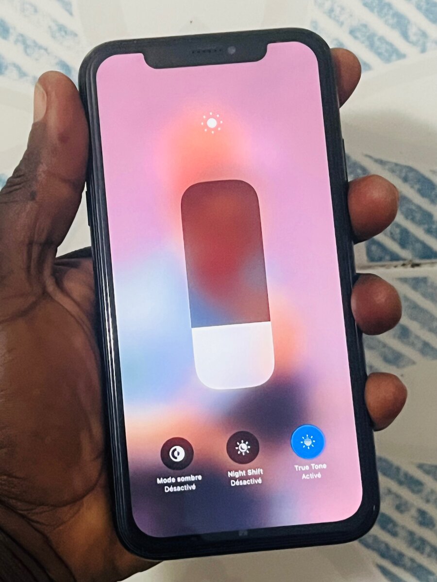 iPhone XR 64gb propre