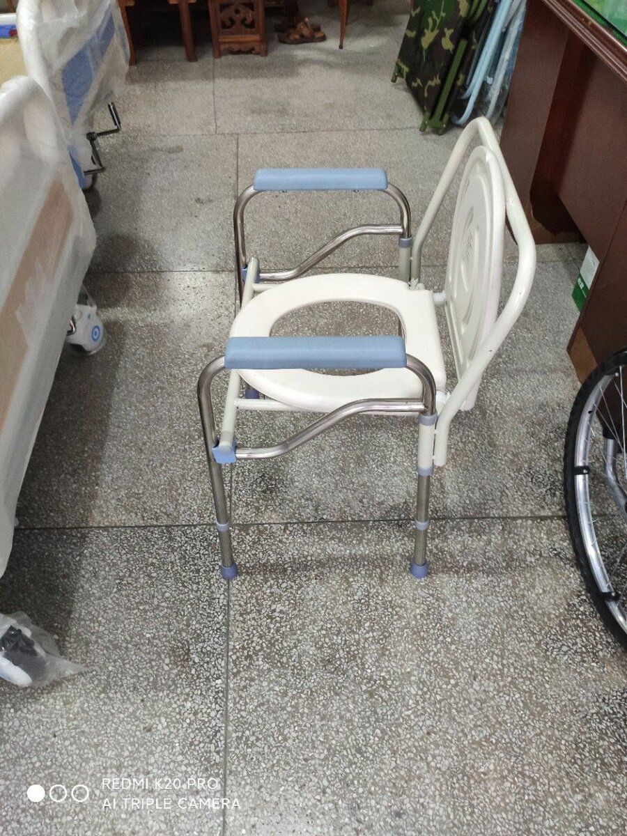 Stainless steel commode