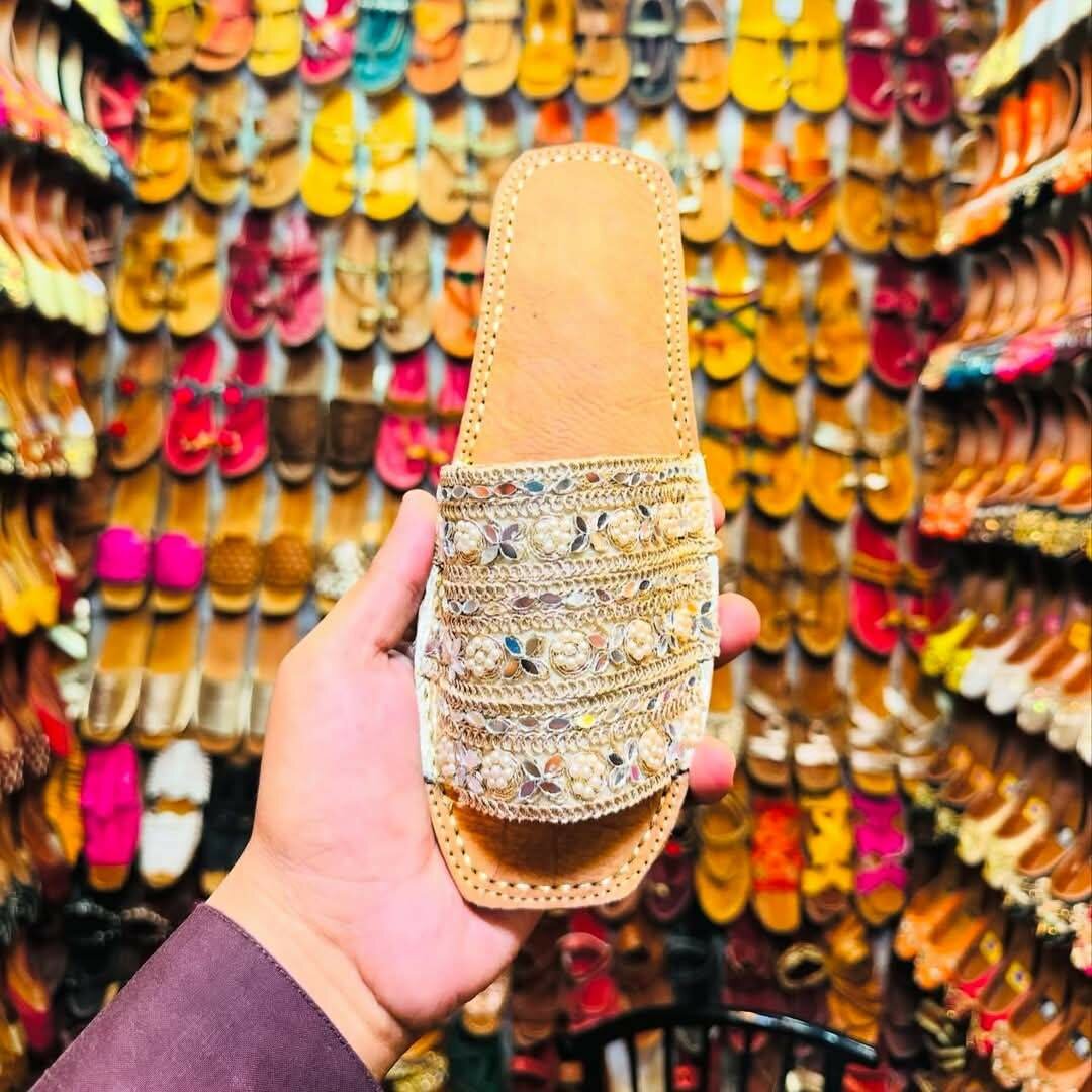 Ladies wedding slides