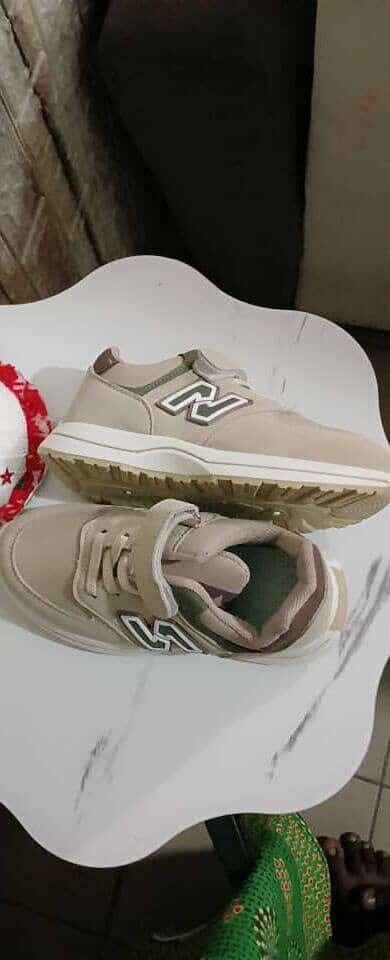 Baskets colorées pour enfants