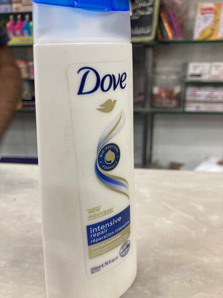 Dove shampo
