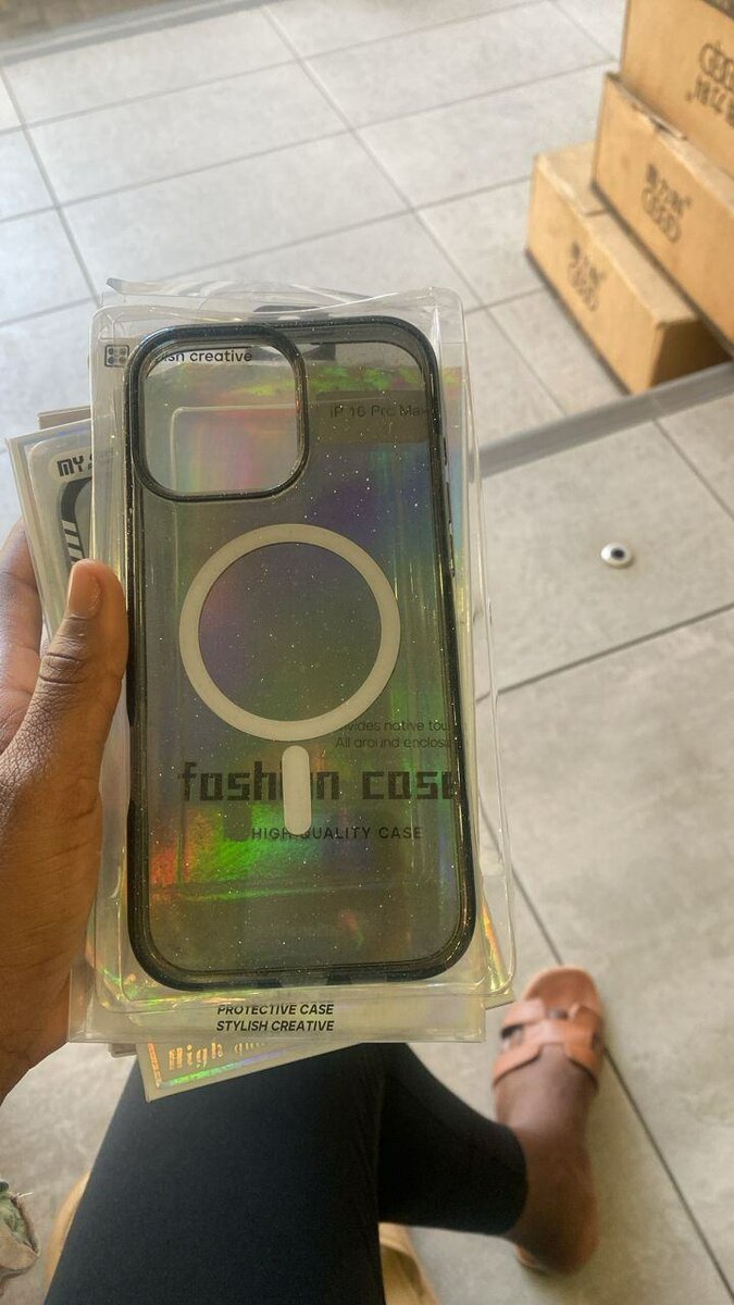 Iphone 16 pro max cases