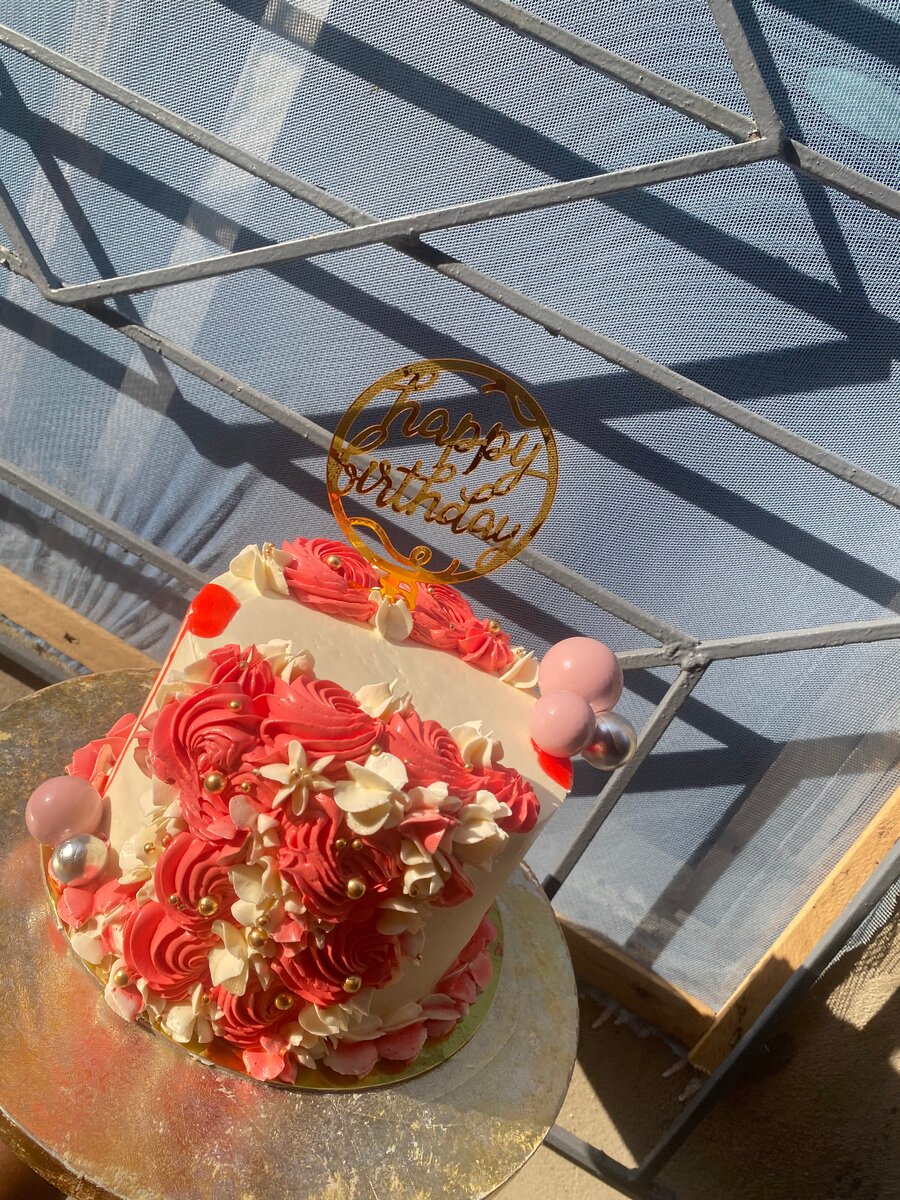 Gâteau d'anniversaire floral