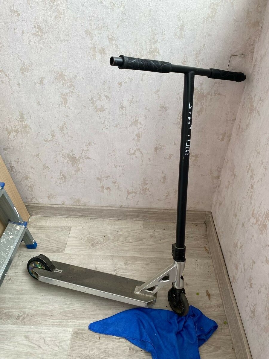 Продаю самокат трюковой