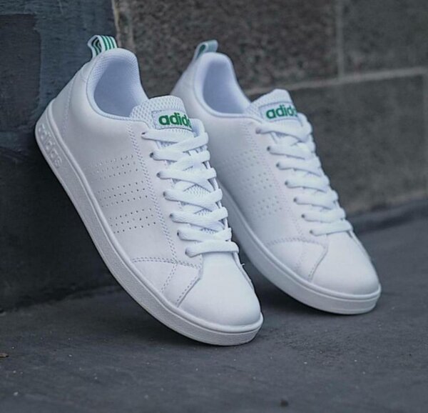 Chaussures Adidas classiques