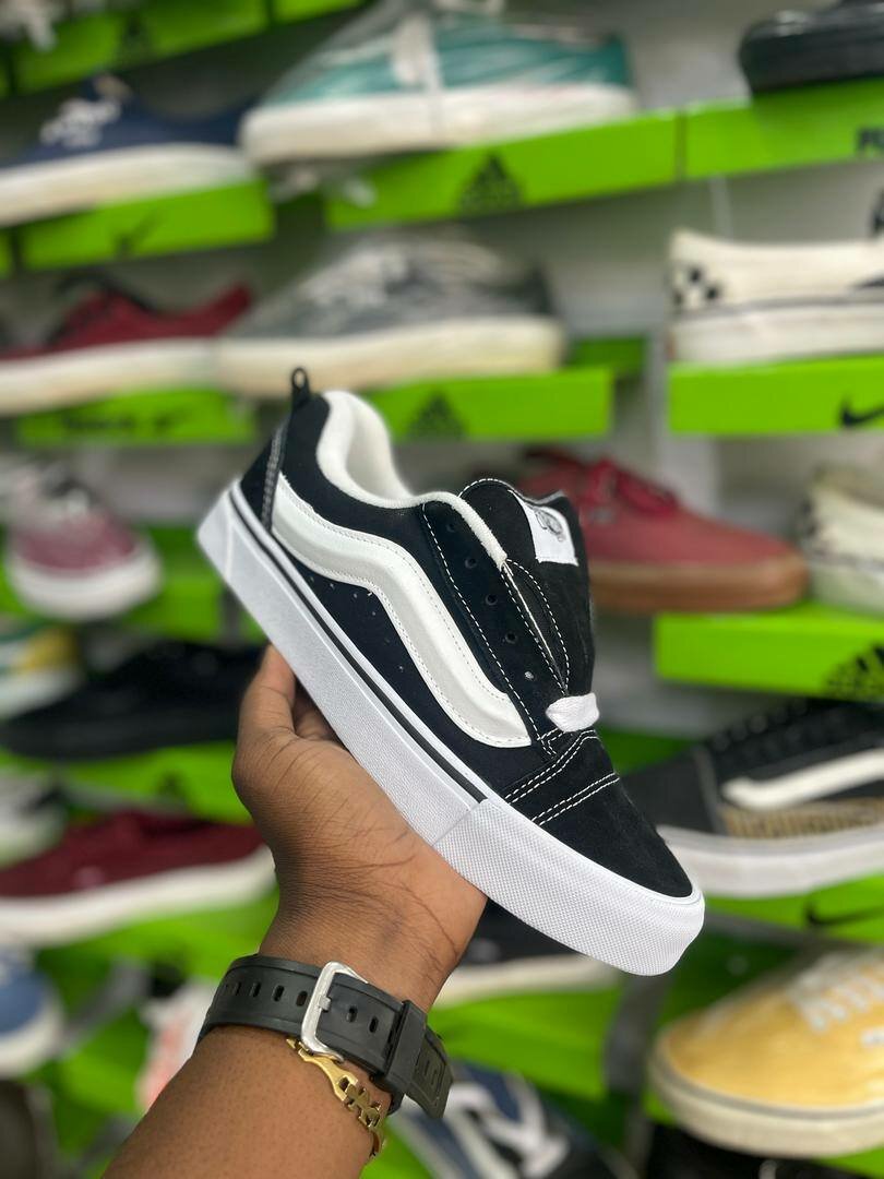 Vans XL