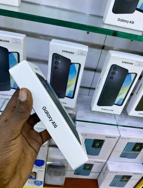 Samsung Galaxy A16 Smartphone