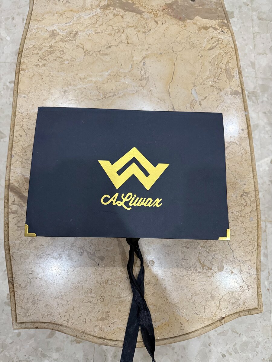 AKAN alligator Blanc, Aliwax