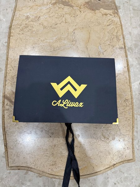 AKAN alligator Blanc, Aliwax