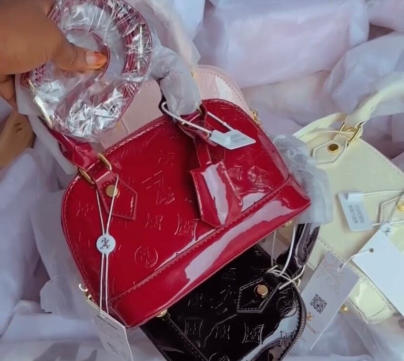 Mini-Sac à Bandoulière Vernis