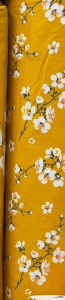 Рулон красивой узорчатой ткани Ранфорс