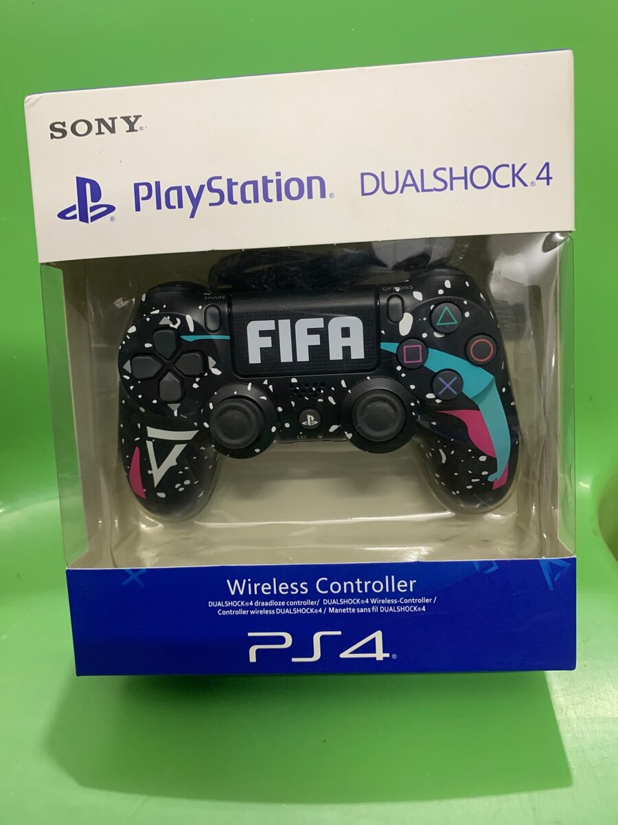 PS4 CONTROLLER
