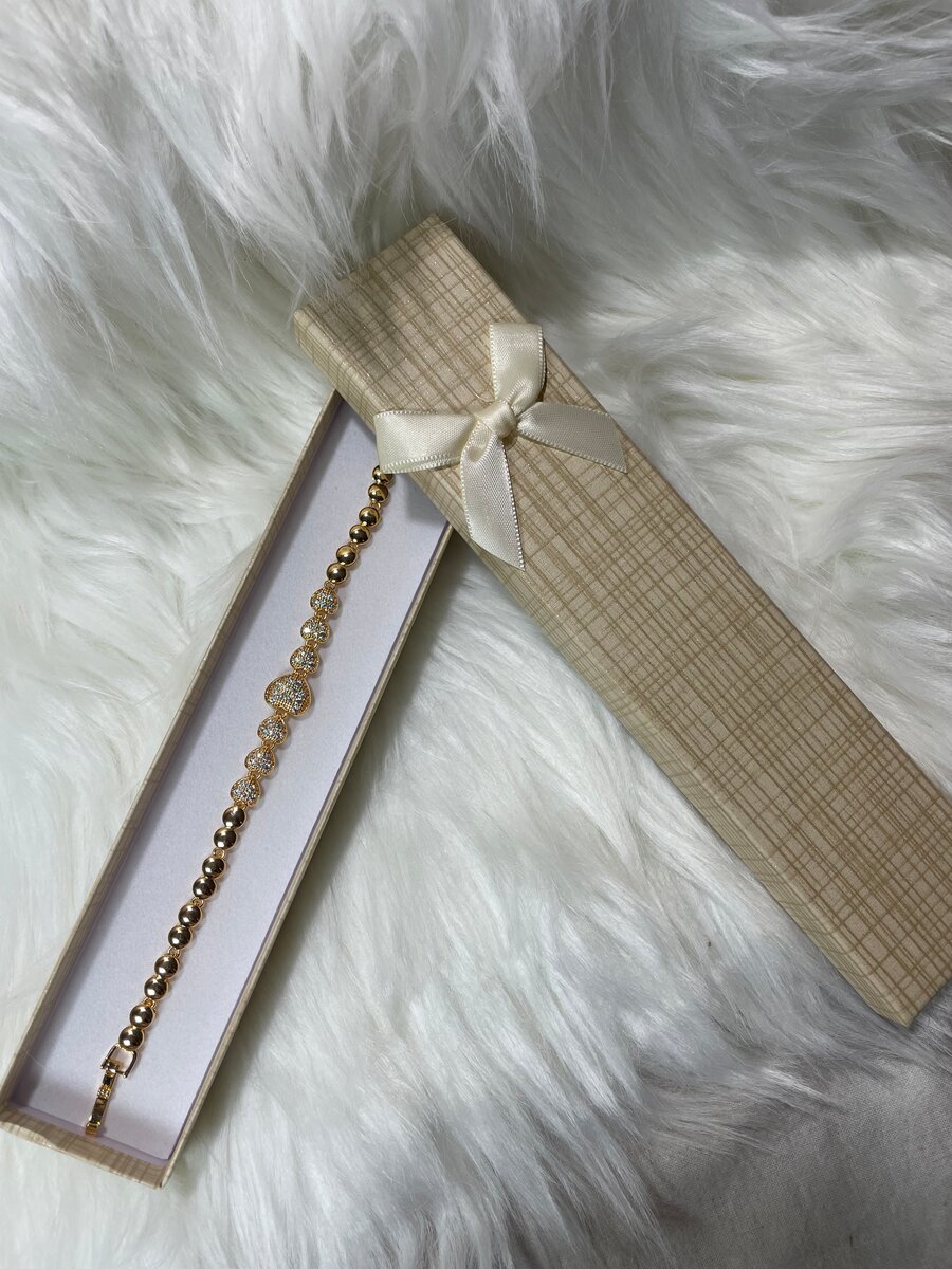 Bracelet doré élégant