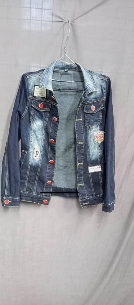 Denim jacket 