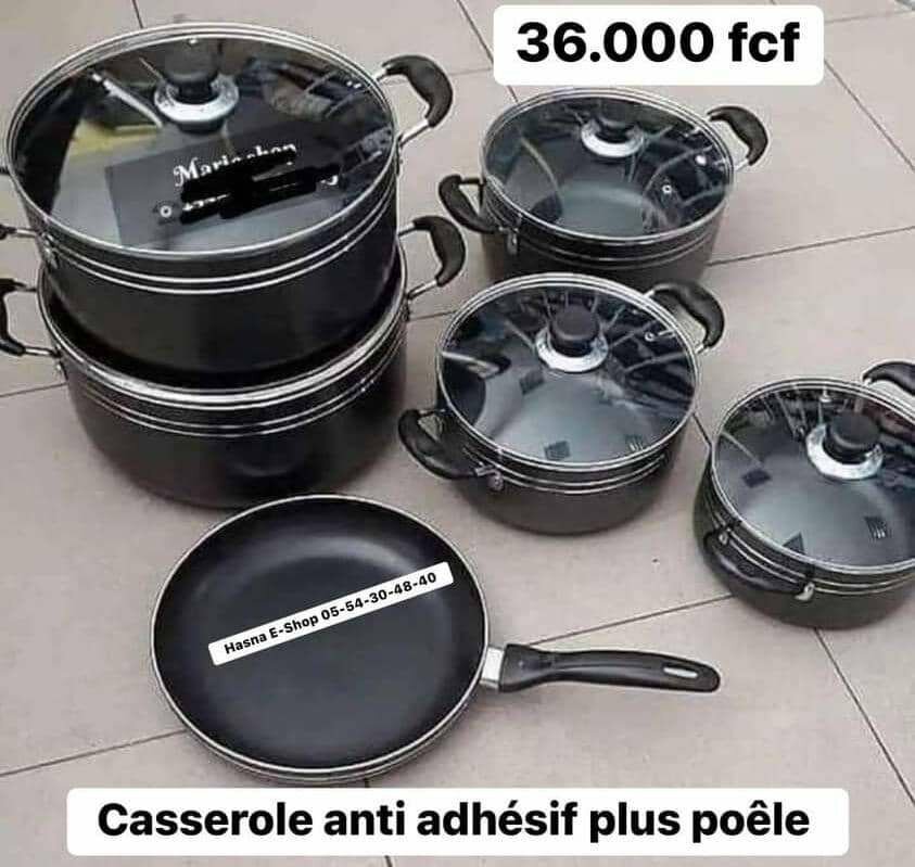 Casserole anti adhésifs plus poêles
