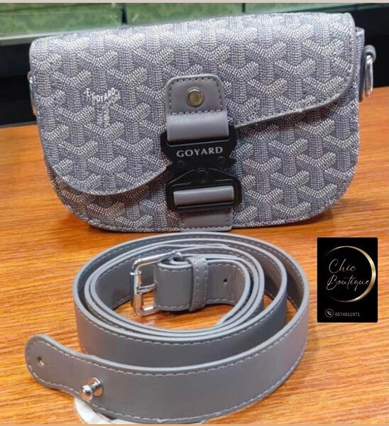 Sacoche goyard
