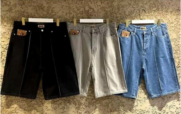 Shorts en denim pour hommes