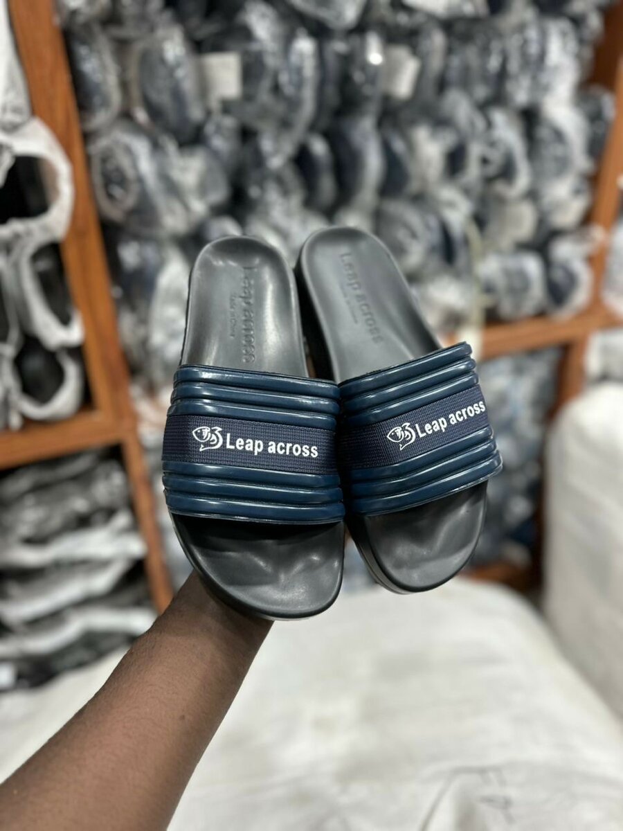 Claquettes "Leap Across"