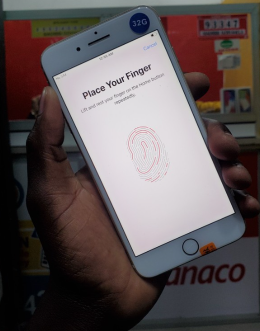 Iphone pre-owned 7p 32gb