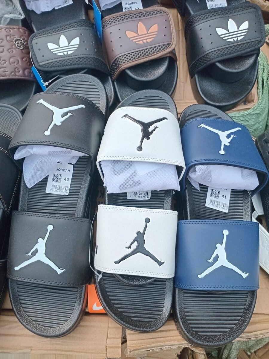 Quality polo slide