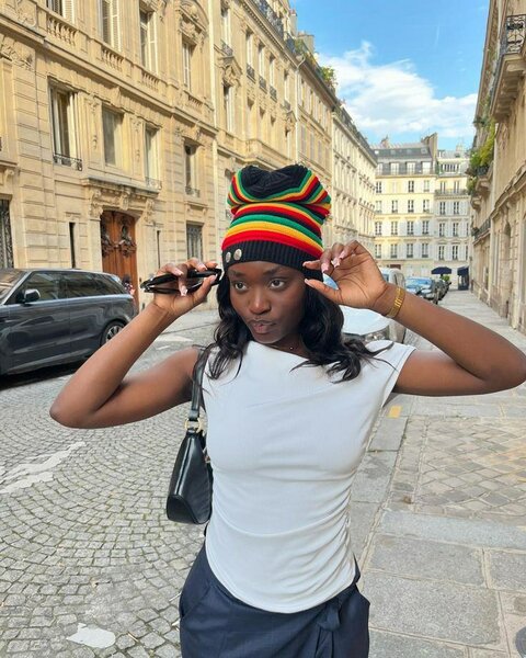 Bonnet crocheté multicolore