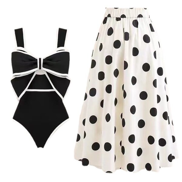 Maillot et Jupe à Pois