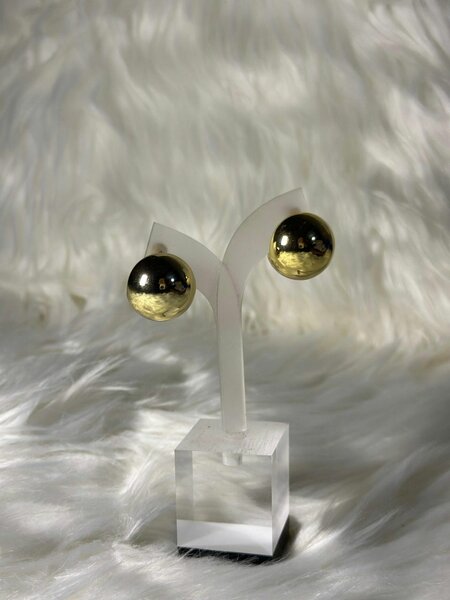 Boucles d'oreilles sphériques dorées