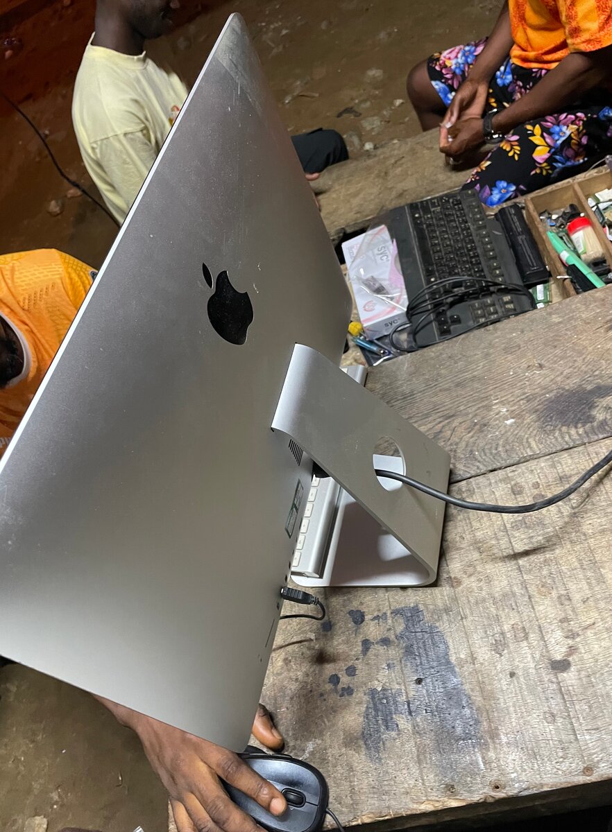 Apple iMac 21,5 pouces