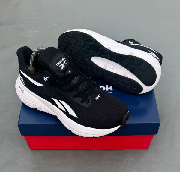 Reebok Baskets Running Noires