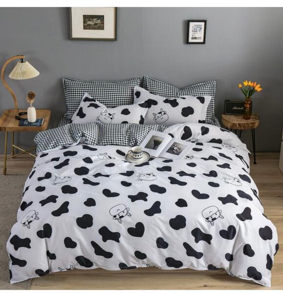 Black And White Bedsheets