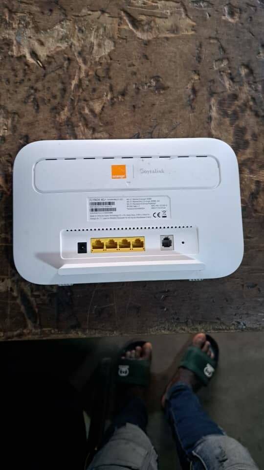 FLYBOX 5G ORANGE HUAWEI