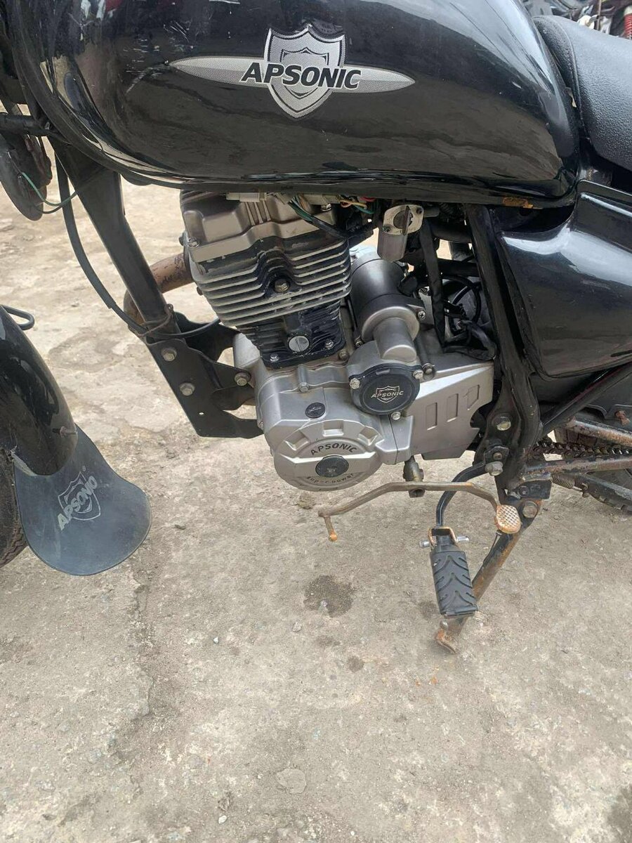 Moto Apsonic 125cc Noir