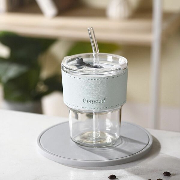 *GOBELET 450ML AVEC PAILLE