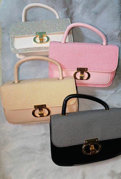 Sac à main élégant en cuir