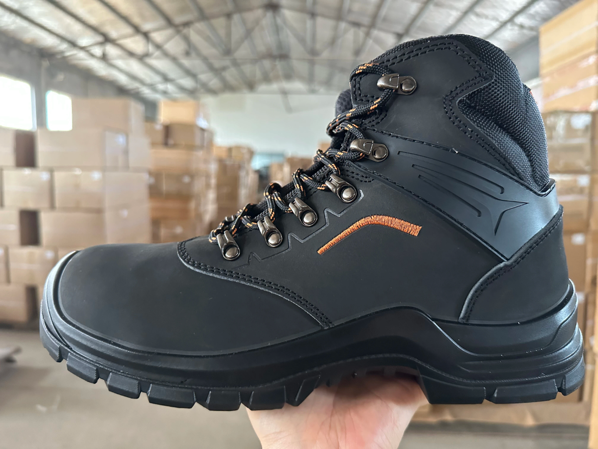 Chaussures de sécurité robustes