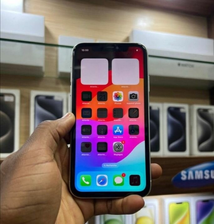 IPhone 12 simpie 128Go