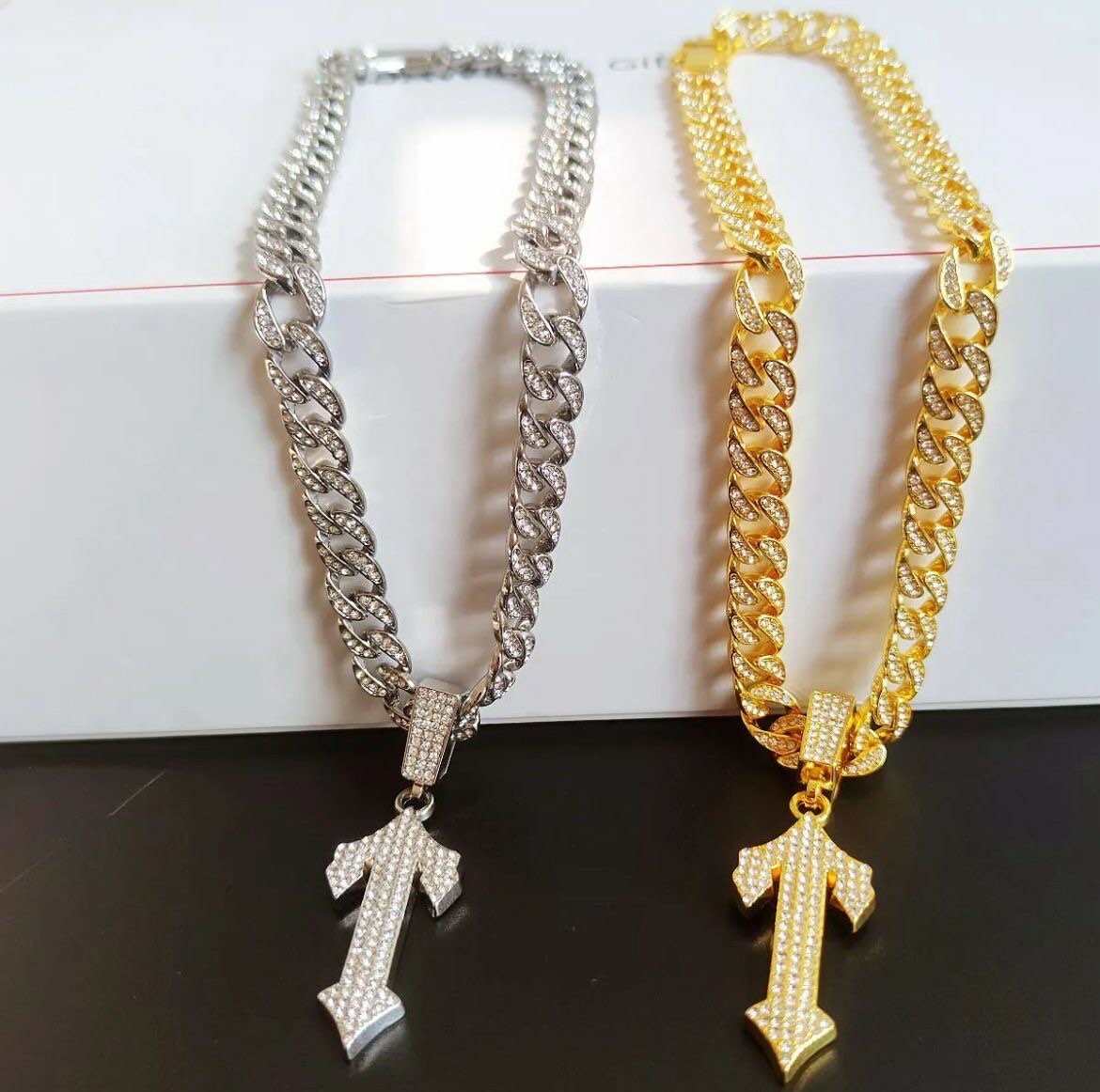 Colliers en Acièr Bijoux