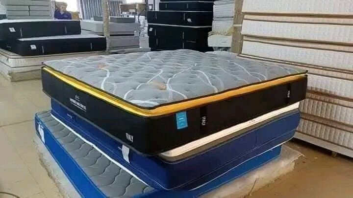 Matelas trois places